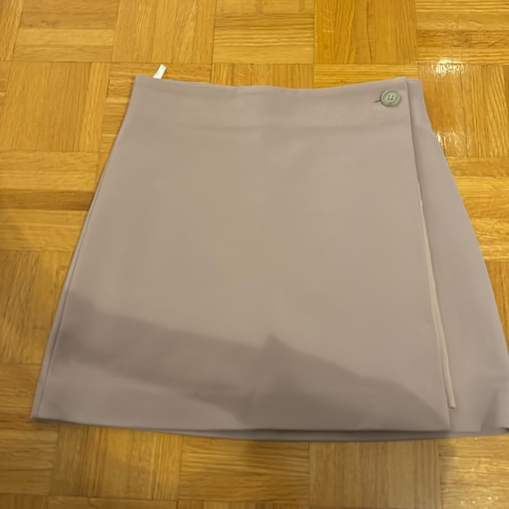 Babaton mini skirt size 0 dusty pink